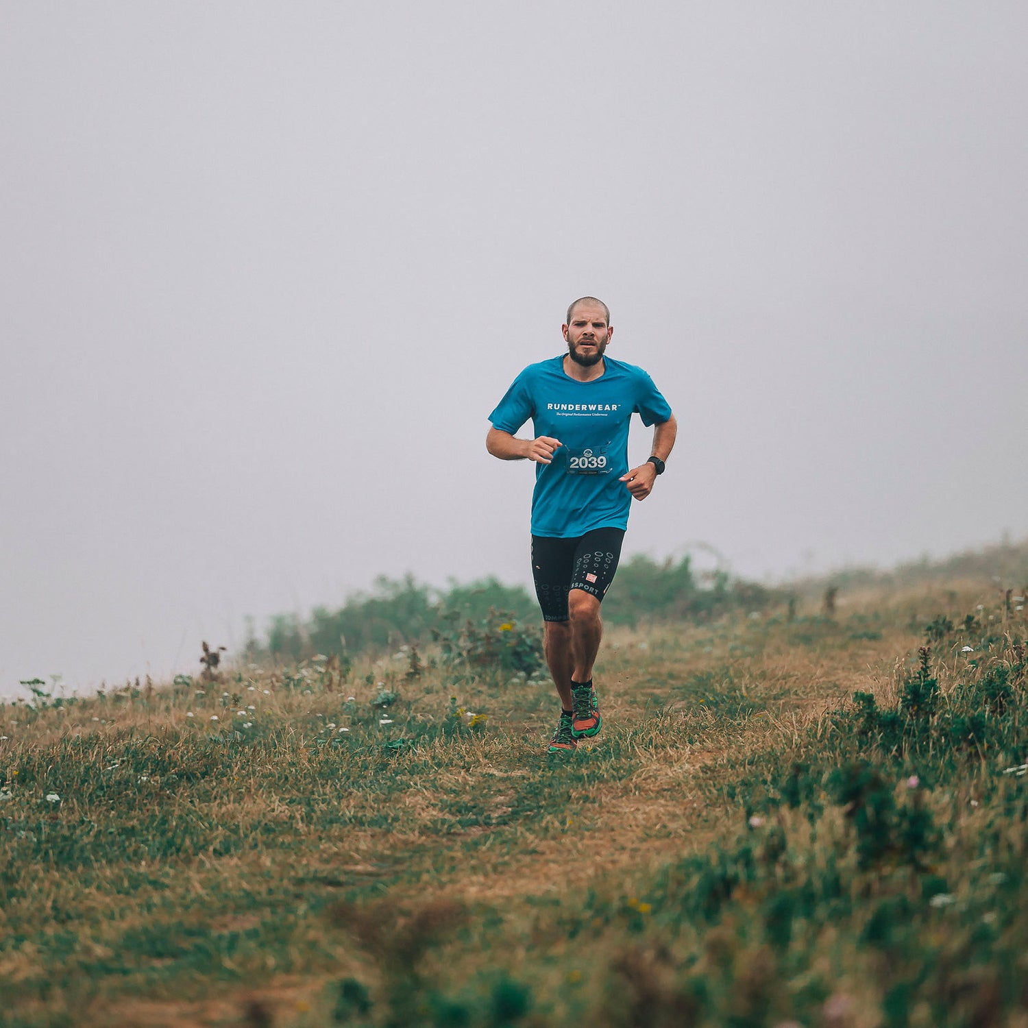 Runner wearing Runderwear kit at a Maverick running event